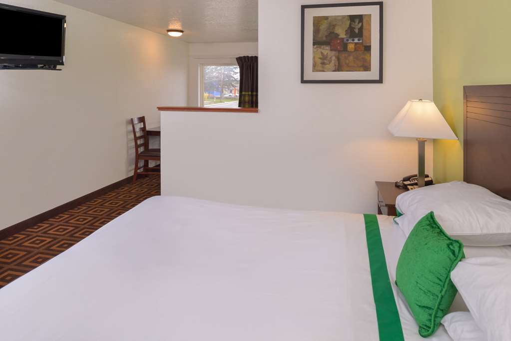 Red Lion Inn & Suites Kennewick Tri-Cities Room photo